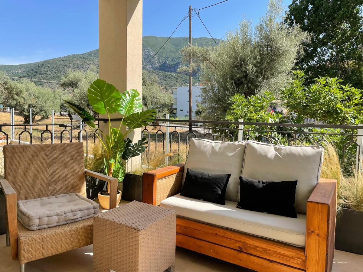 Kl Suites Lefkada - Feel At Home New Boho Apartment 400M From Beach Nidri Town Center Kültér fotó
