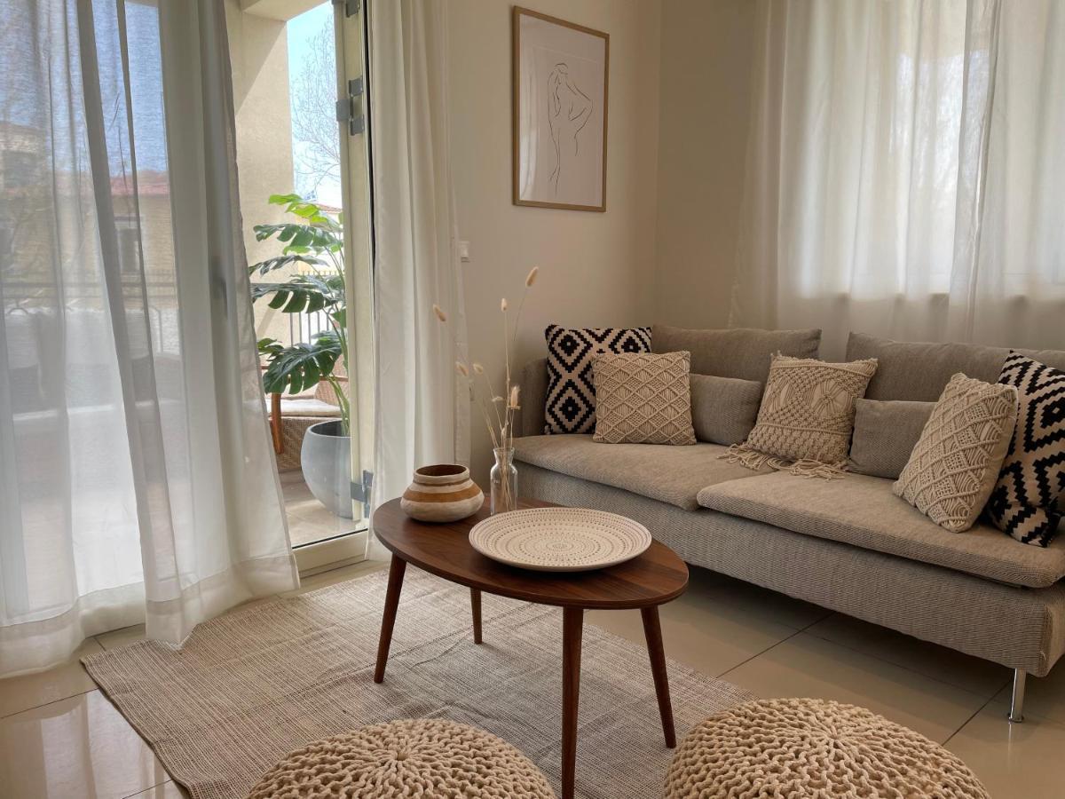 Kl Suites Lefkada - Feel At Home New Boho Apartment 400M From Beach Nidri Town Center Kültér fotó